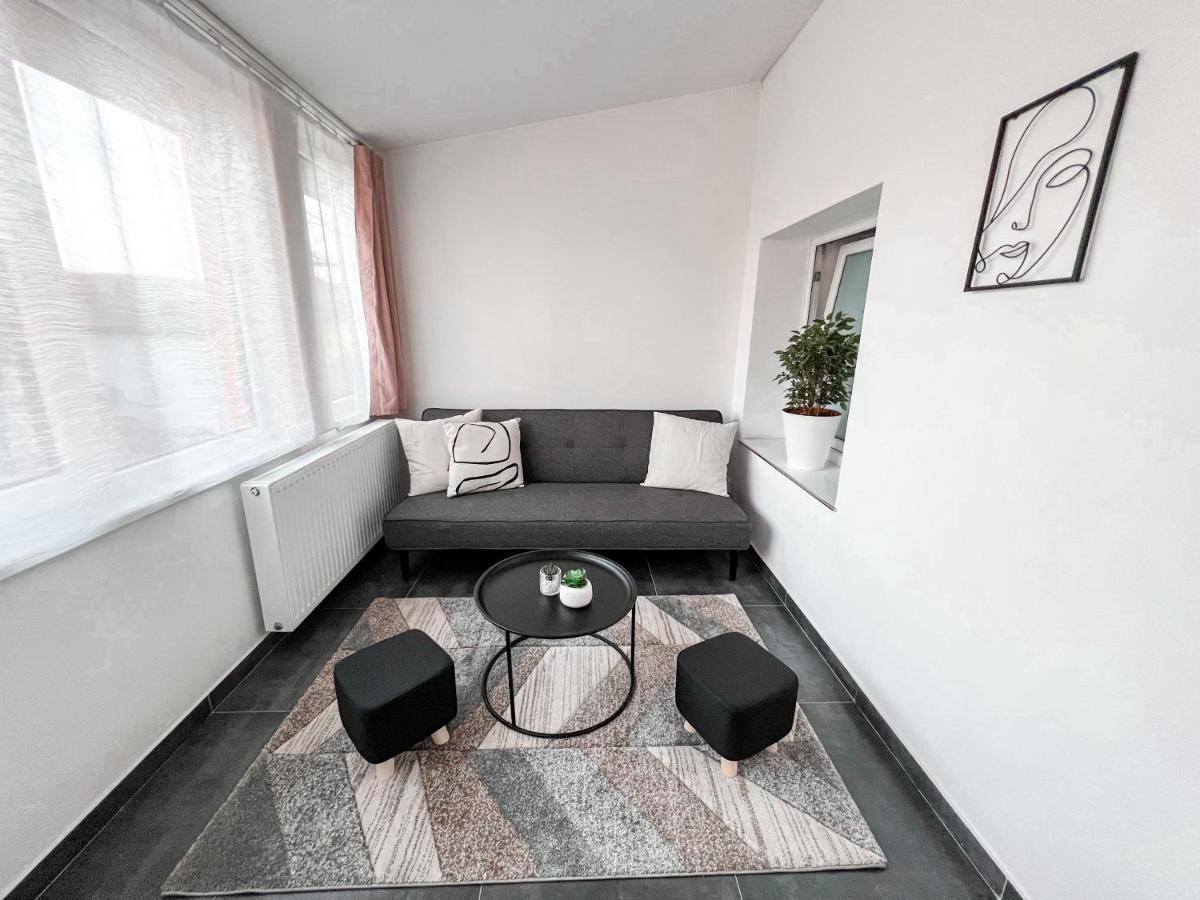 Williams Apartments Prag Exteriör bild